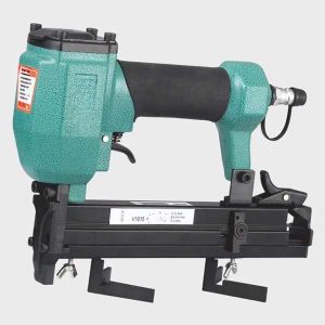 πνευματικό καρφωτικό V